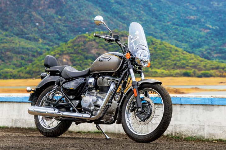 It gets a windshiled, pillion backrest and Tripper Navigation pos as standard.